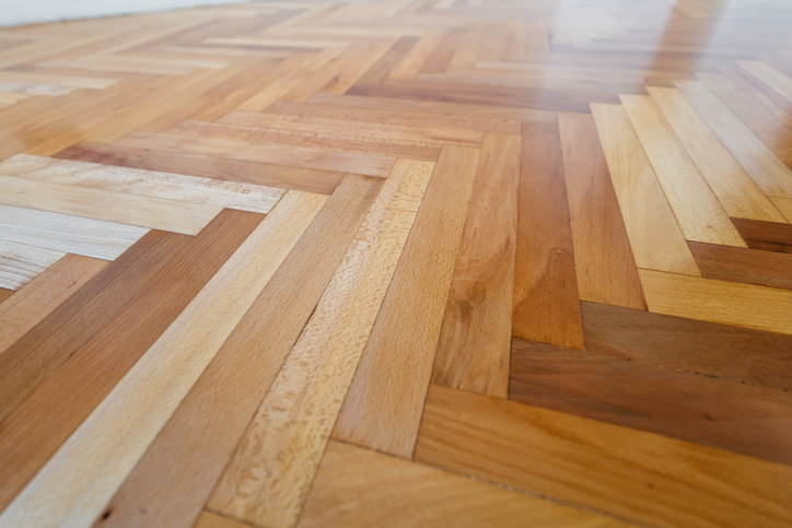 Parquet 95 | Installation, Ponçage & Vitrification | Vitre & Bois