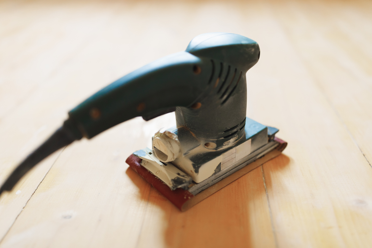 Ponçage et Vitrification de parquet